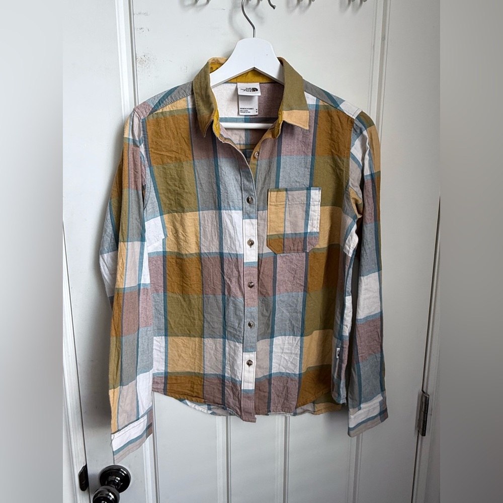 The North Face Women's Multicolor Plaid Button-Down Shirt